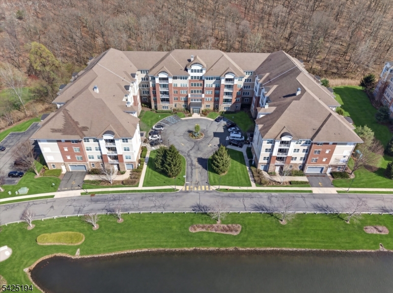 5205 Warrens Way Wanaque NJ 07465