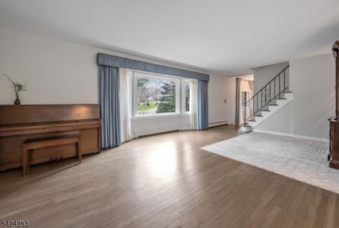 44 Deerfield Terrace Mahwah NJ 07430