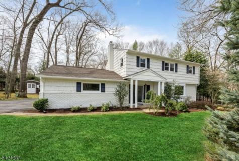 44 Deerfield Terrace Mahwah NJ 07430