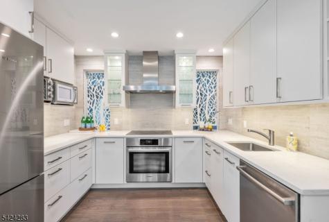 44 Deerfield Terrace Mahwah NJ 07430