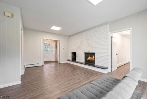 44 Deerfield Terrace Mahwah NJ 07430