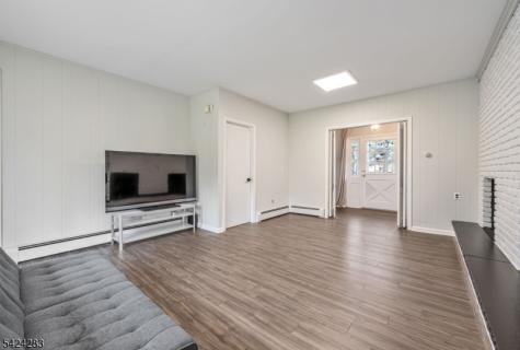 44 Deerfield Terrace Mahwah NJ 07430