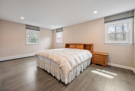 44 Deerfield Terrace Mahwah NJ 07430