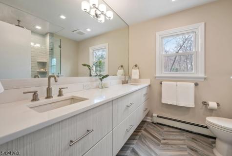 44 Deerfield Terrace Mahwah NJ 07430