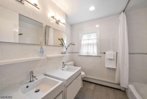 44 Deerfield Terrace Mahwah NJ 07430