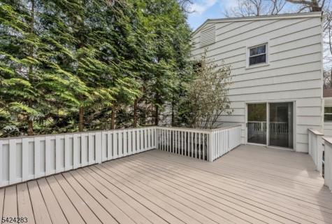 44 Deerfield Terrace Mahwah NJ 07430