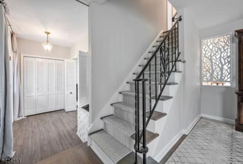 44 Deerfield Terrace Mahwah NJ 07430