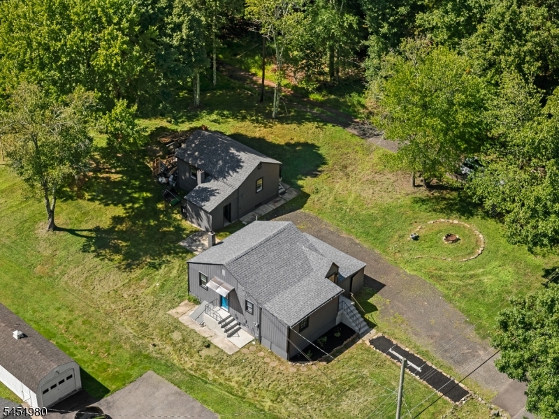 107 Oak Grove Road Raritan NJ 08822