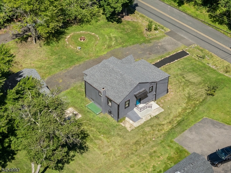 107 Oak Grove Road Raritan NJ 08822