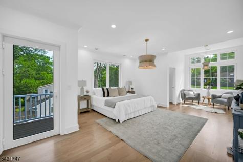 15 Orchard Lane Livingston NJ 07039