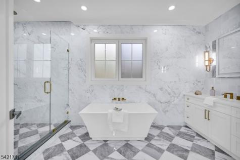 15 Orchard Lane Livingston NJ 07039