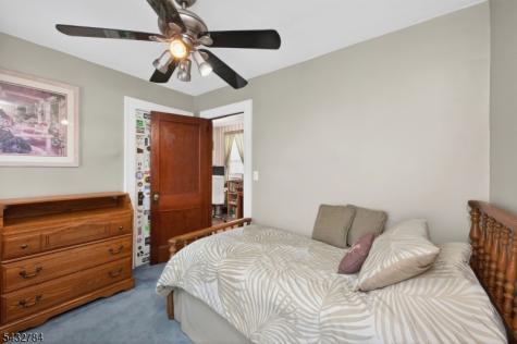 135 Warren Avenue Roselle Park NJ 07204