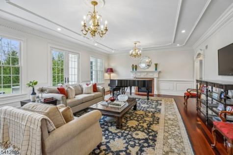 15 Arden Place Millburn NJ 07078