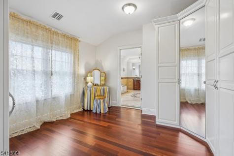 15 Arden Place Millburn NJ 07078