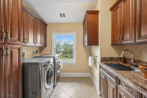 15 Arden Place Millburn NJ 07078