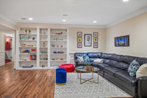 15 Arden Place Millburn NJ 07078