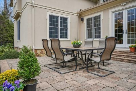 15 Arden Place Millburn NJ 07078