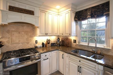 40 Westgate Drive Sparta NJ 07871