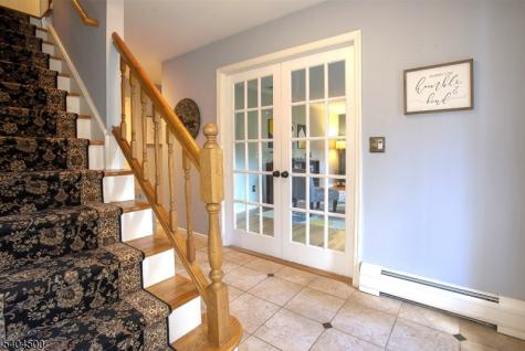 40 Westgate Drive Sparta NJ 07871