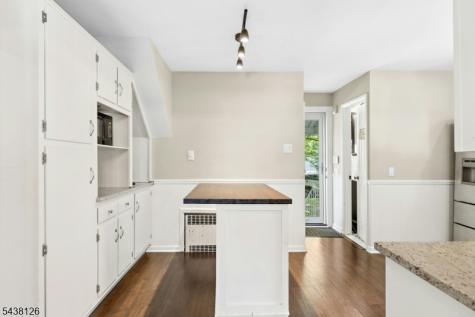 912 Rahway Avenue Westfield NJ 07090