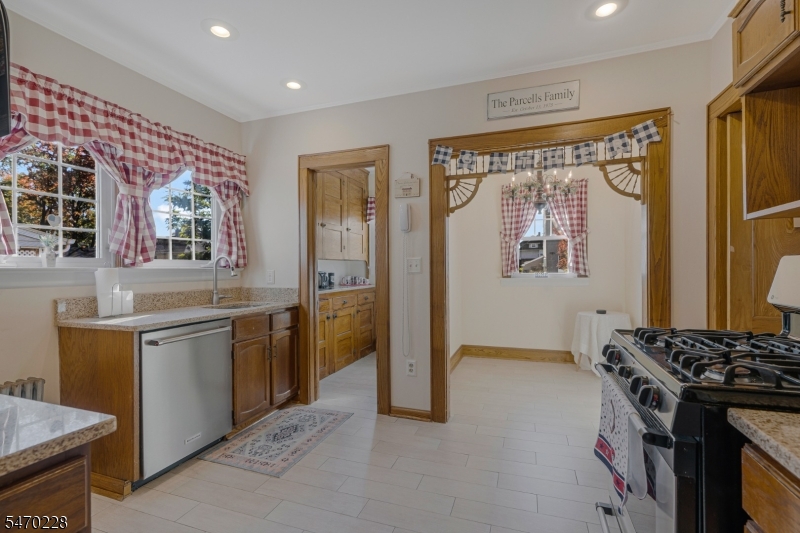 206 Walnut Street Middlesex NJ 08846