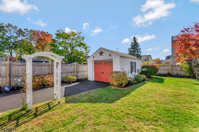 206 Walnut Street Middlesex NJ 08846