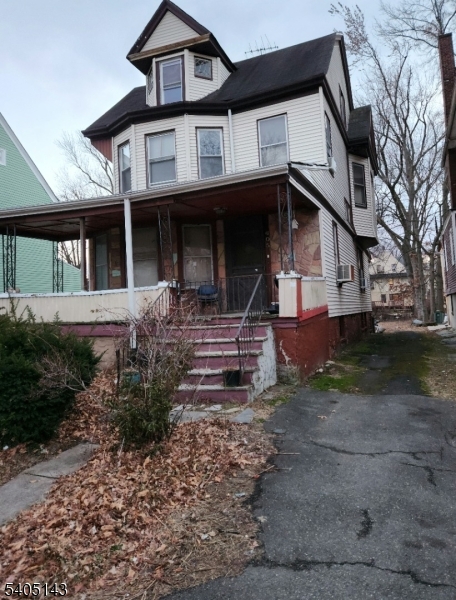 605 Park Avenue East Orange NJ 07017