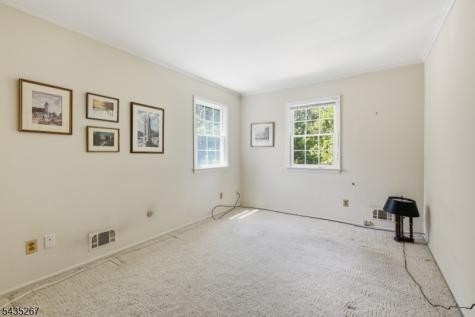 20 Coachman Court Berkeley Heights NJ 07922