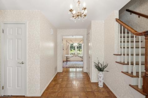 20 Coachman Court Berkeley Heights NJ 07922