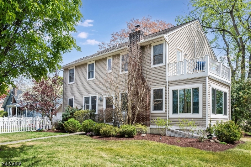 107 Main Street Glen Rock NJ 07452