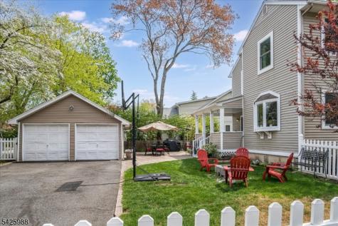 107 Main Street Glen Rock NJ 07452