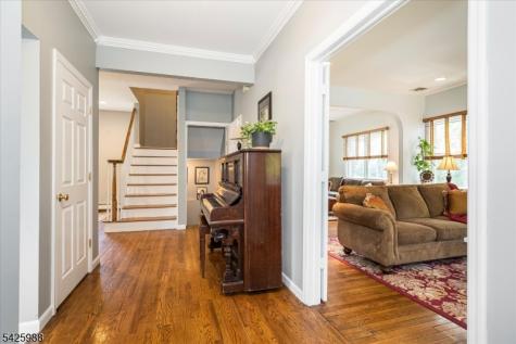107 Main Street Glen Rock NJ 07452