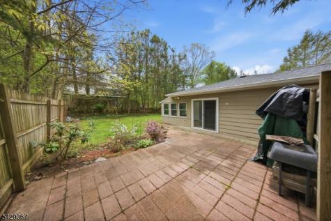 18 Belton Street Byram NJ 07874