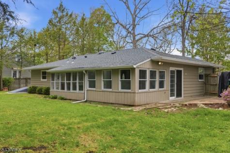 18 Belton Street Byram NJ 07874