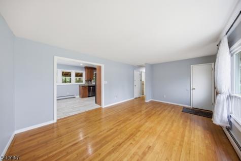 18 Belton Street Byram NJ 07874