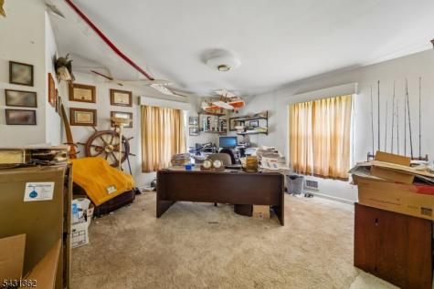 6 Saw Mill Road North Haledon NJ 07508