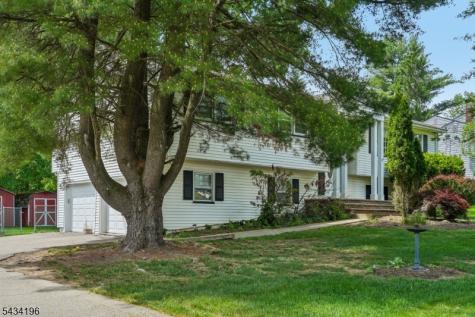 22 Marlton Drive Wayne NJ 07470