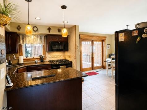 404 Czaplicki Street Manville NJ 08835