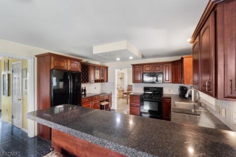 311 Bell Avenue Raritan NJ 08869