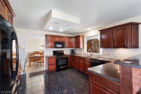 311 Bell Avenue Raritan NJ 08869