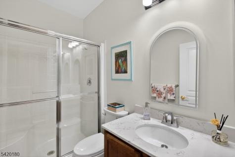 314 Biltmore Lane Franklin NJ 08873