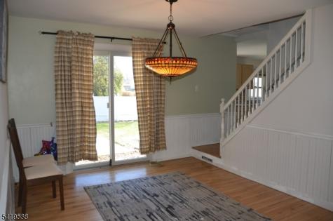 8 Millbrook Road Franklin NJ 07882
