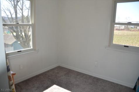 8 Millbrook Road Franklin NJ 07882