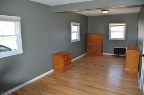 8 Millbrook Road Franklin NJ 07882