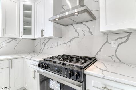 261 Apple Tree Lane Mountainside NJ 07092