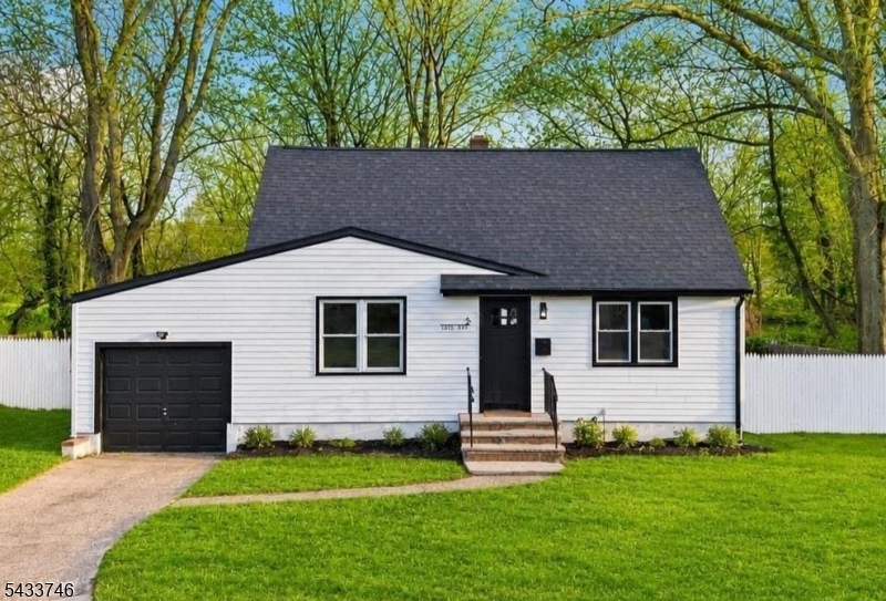 5 Lois Avenue East Brunswick NJ 08816