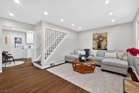 5 Lois Avenue East Brunswick NJ 08816