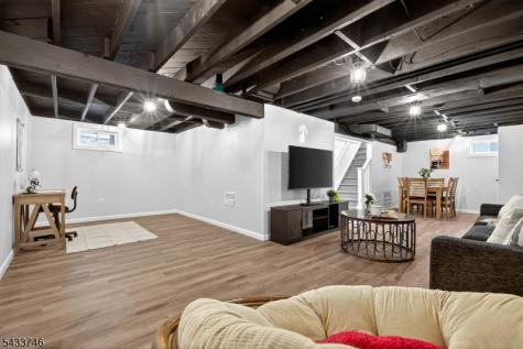 5 Lois Avenue East Brunswick NJ 08816