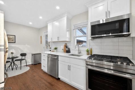 5 Lois Avenue East Brunswick NJ 08816