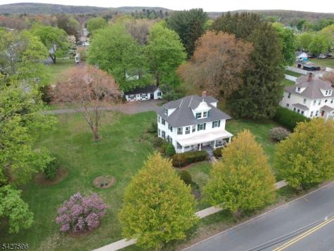 35 Eyland Avenue Roxbury NJ 07876